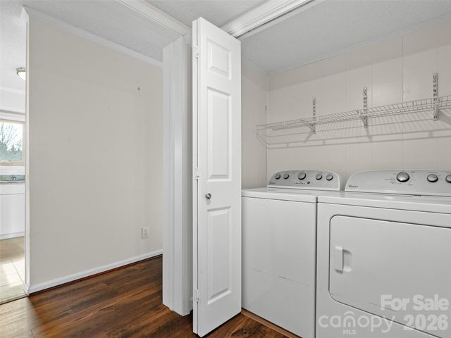 201 Racquet Club Road 15, Asheville, NC 28803