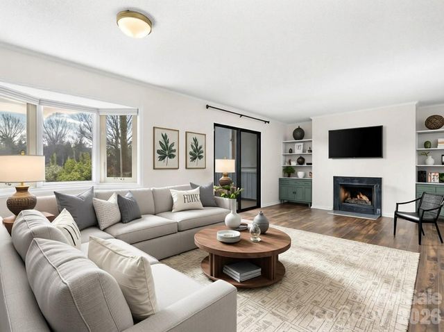 201 Racquet Club Road 15, Asheville, NC 28803