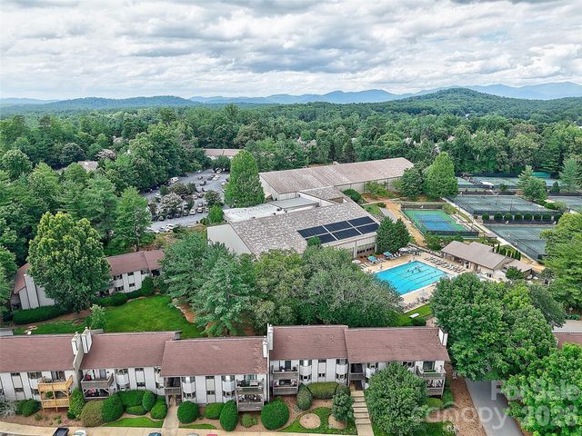 201 Racquet Club Road 15, Asheville, NC 28803