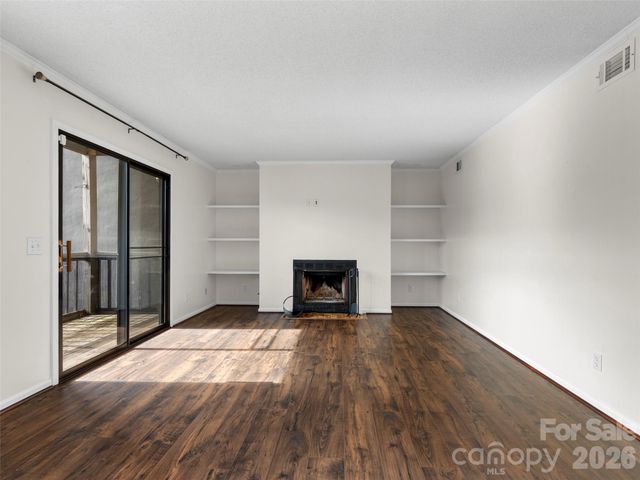 201 Racquet Club Road 15, Asheville, NC 28803