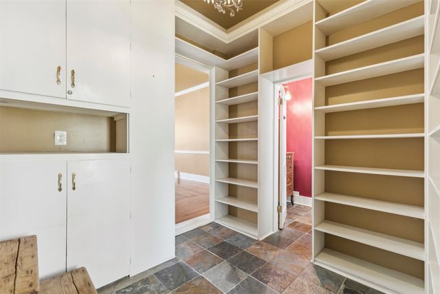 1017 N Woods Street, Sherman, TX 75092