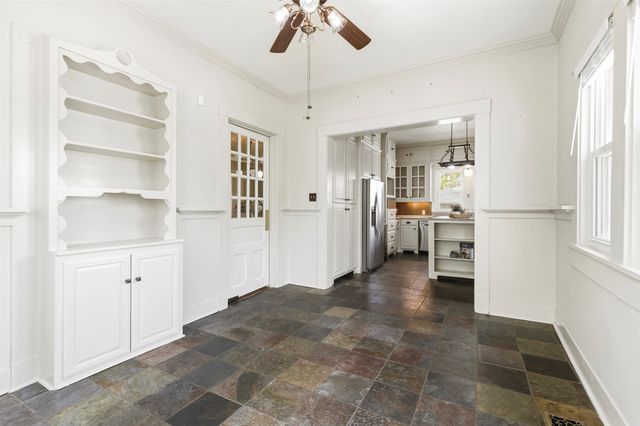 1017 N Woods Street, Sherman, TX 75092