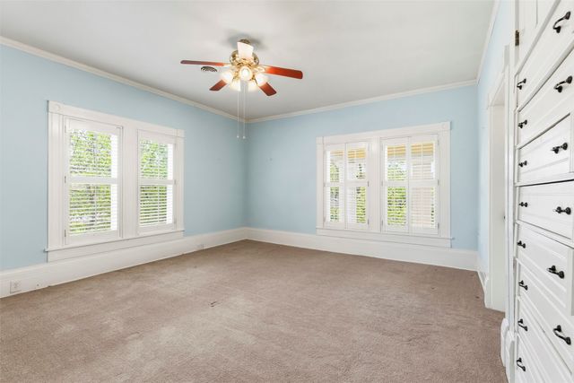 1017 N Woods Street, Sherman, TX 75092