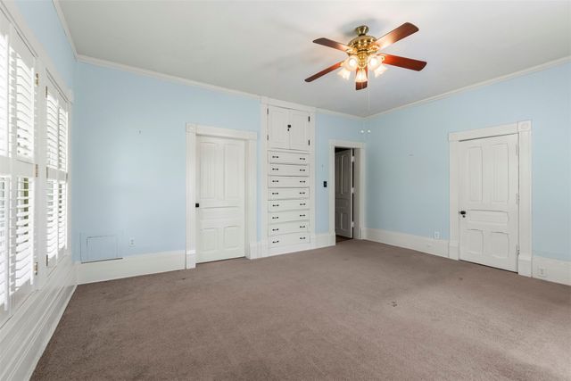 1017 N Woods Street, Sherman, TX 75092