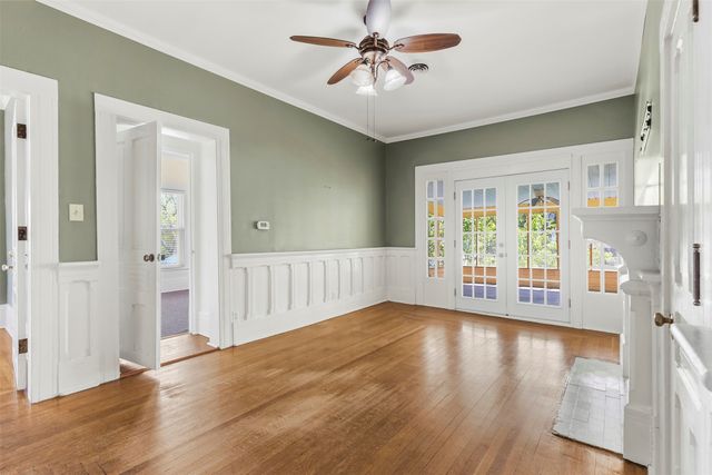 1017 N Woods Street, Sherman, TX 75092