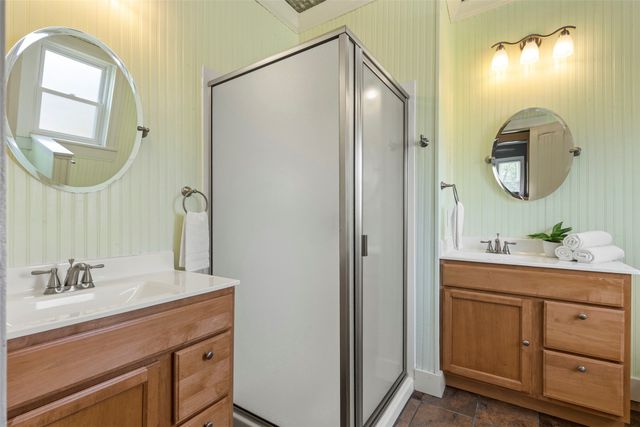 1017 N Woods Street, Sherman, TX 75092