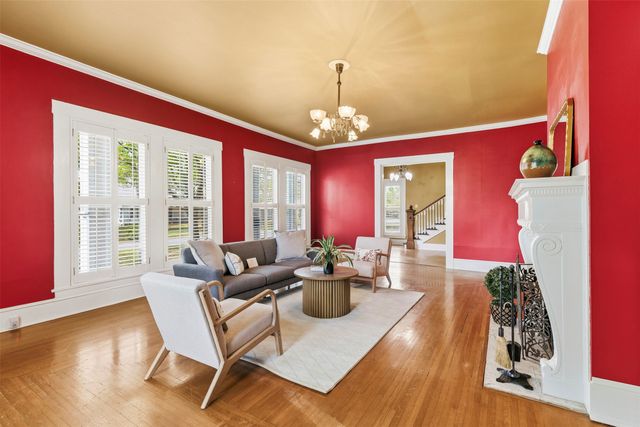 1017 N Woods Street, Sherman, TX 75092