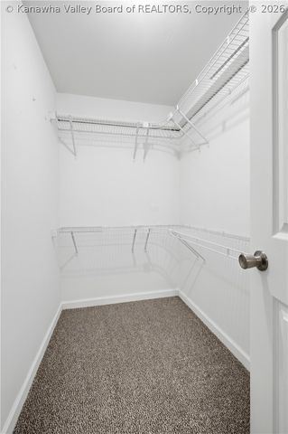 808 Dupont Avenue, Nitro, WV 25143