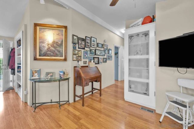 4957 Old Cliffs Rd, San Diego, CA 92120