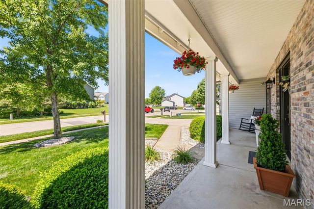 127 Burnt Oak Court, Wentzville, MO 63385