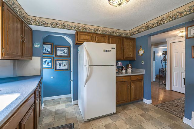 933 GRANT Avenue, Erie, PA 16505