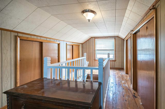 933 GRANT Avenue, Erie, PA 16505