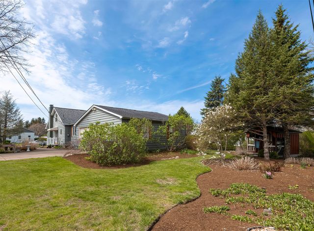 933 GRANT Avenue, Erie, PA 16505