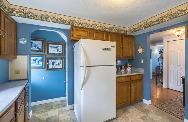 933 GRANT Avenue, Erie, PA 16505