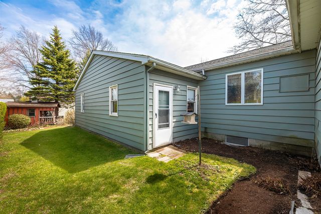 933 GRANT Avenue, Erie, PA 16505
