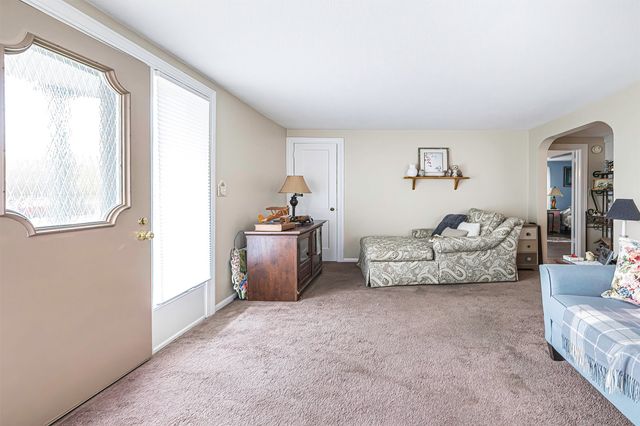 933 GRANT Avenue, Erie, PA 16505