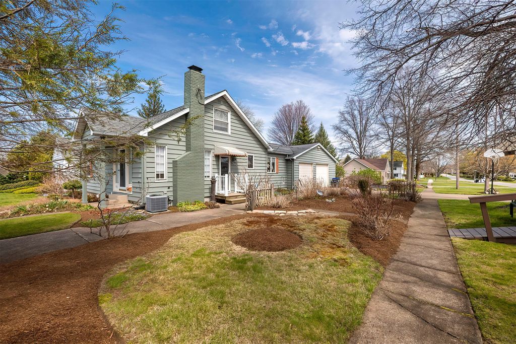 933 GRANT Avenue, Erie, PA 16505