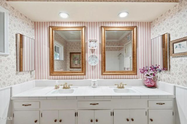 3868 Altura Avenue, Glendale, CA 91214