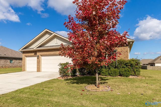 109 Creek Ridge Drive, Meridianville, AL 35759