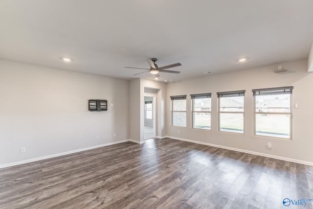 109 Creek Ridge Drive, Meridianville, AL 35759