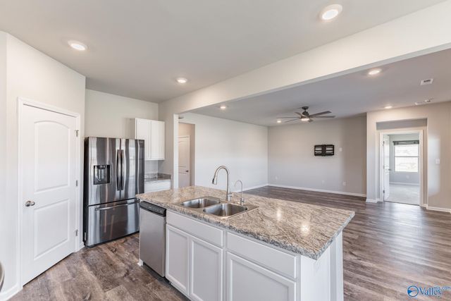 109 Creek Ridge Drive, Meridianville, AL 35759