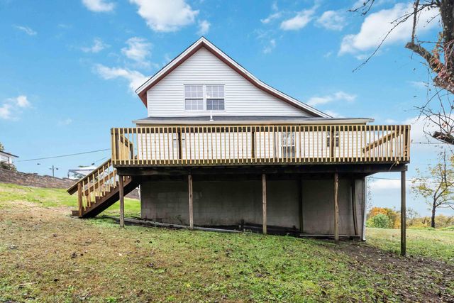 96 Kinne Street, Stearns, KY 42647