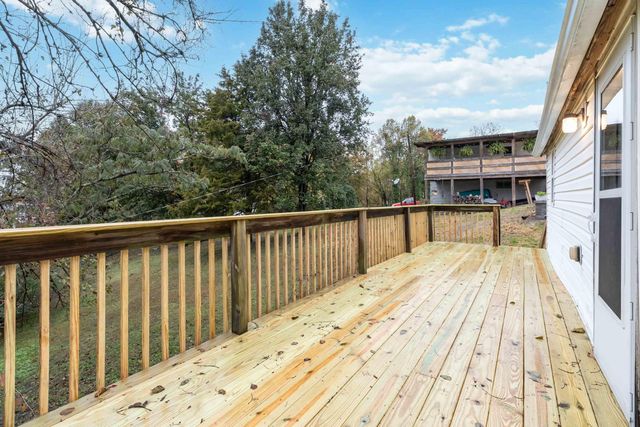 96 Kinne Street, Stearns, KY 42647