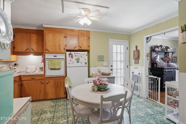 415 N 1st Ave, Baxter, TN 38544