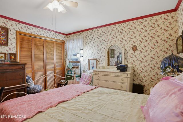 415 N 1st Ave, Baxter, TN 38544