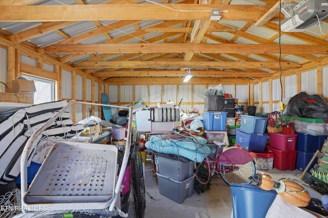 415 N 1st Ave, Baxter, TN 38544