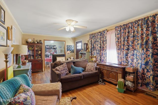 415 N 1st Ave, Baxter, TN 38544