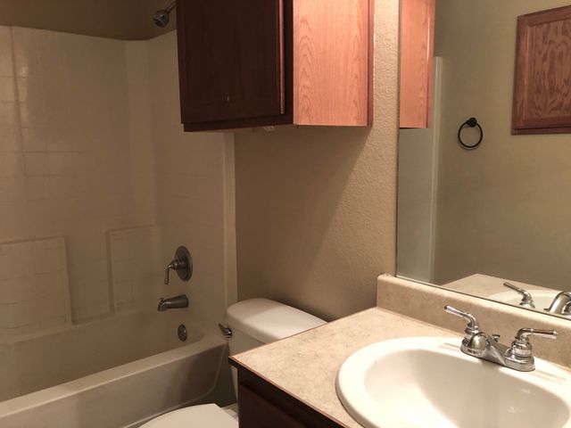 4228 Andrea Lane, Forest Hill, TX 76119
