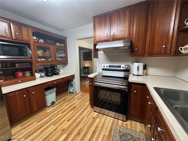 296 Fairfield Road, Painesville Twp, OH 44077