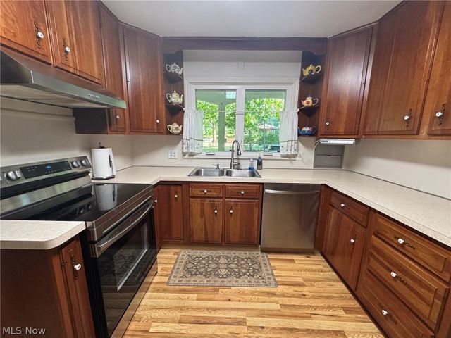 296 Fairfield Road, Painesville Twp, OH 44077