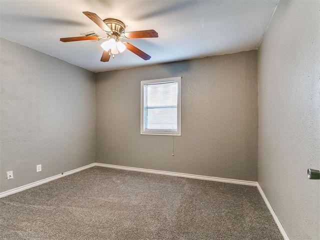 1603 S 7th Street, Chickasha, OK 73018