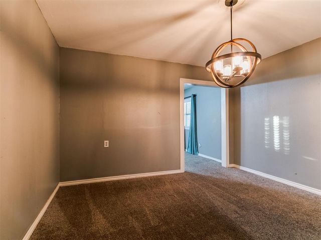 1603 S 7th Street, Chickasha, OK 73018