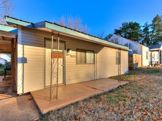 1603 S 7th Street, Chickasha, OK 73018