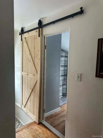 3405 Sherwood Drive, Flint, MI 48503