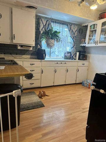 3405 Sherwood Drive, Flint, MI 48503