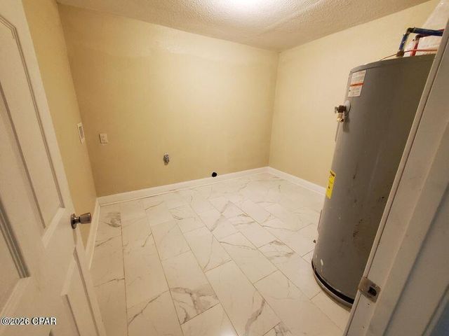 807 Maple Street, Chipley, FL 32428