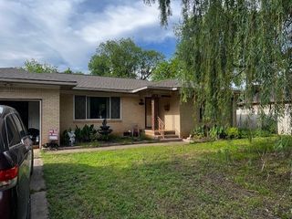 306 W Comanche Street, Lindsay, OK 73052