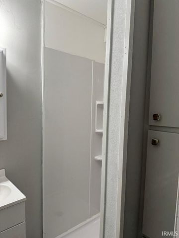 504 HART Street, Vincennes, IN 47591