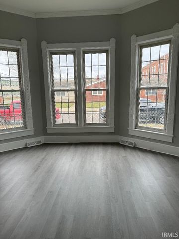 504 HART Street, Vincennes, IN 47591