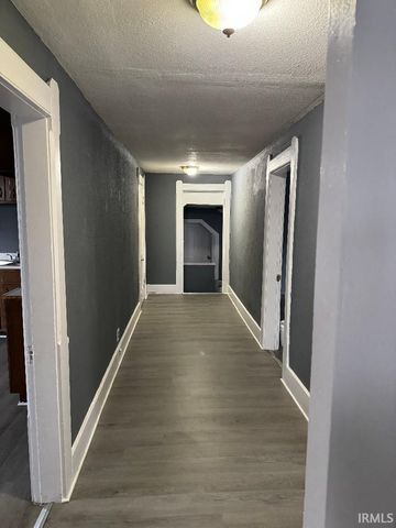 504 HART Street, Vincennes, IN 47591