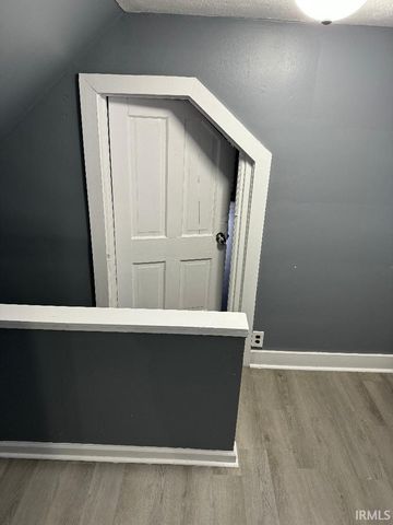 504 HART Street, Vincennes, IN 47591