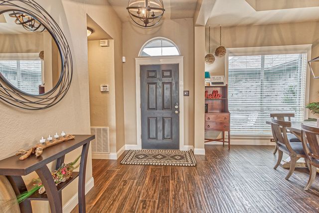 6836 Dogwood Lane, North Richland Hills, TX 76182