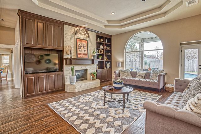 6836 Dogwood Lane, North Richland Hills, TX 76182