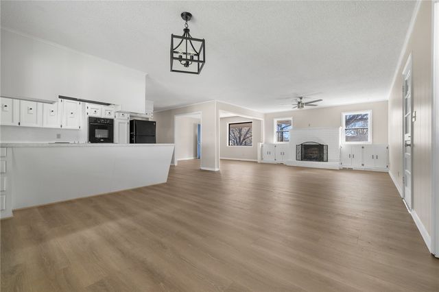 3894 Layton Drive, Harrison, AR 72601