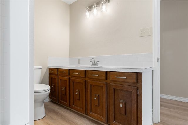 3894 Layton Drive, Harrison, AR 72601