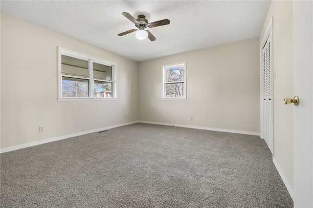 3894 Layton Drive, Harrison, AR 72601